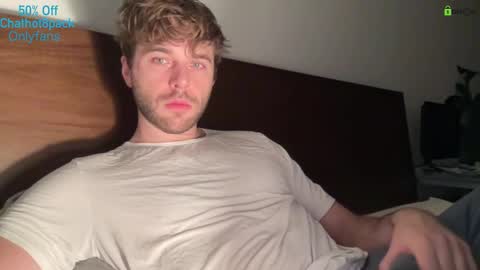 Edward aka Wolf online show from 22, 12, 2025