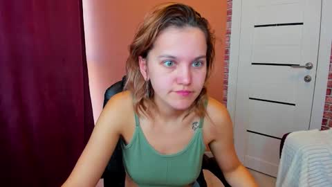 Snapshot of hot___jess chatting on 20, 9, 2025 Jessica  online show from 20, 9, 2025