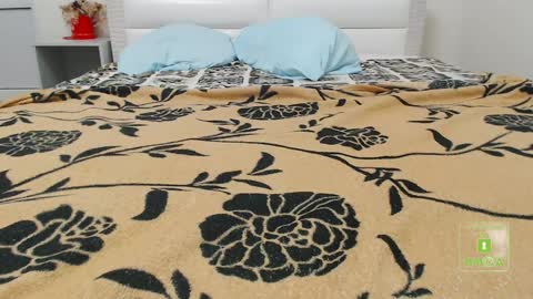 Snapshot of hot_and_pretty chatting on 28, 12, 2024 Lila online show from 28, 12, 2024