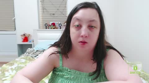 Snapshot of hot_and_pretty chatting on 9, 1, 2025 Lila online show from 9, 1, 2025