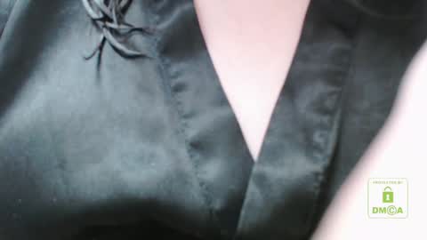 Snapshot of hot_and_pretty chatting on 23, 1, 2025 Lila online show from 23, 1, 2025