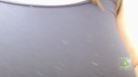 Snapshot of hot_and_pretty chatting on 25, 1, 2025 Lila online show from 25, 1, 2025
