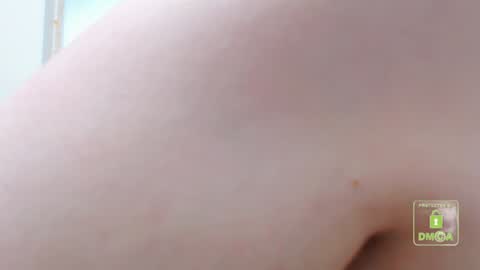 Snapshot of hot_and_pretty chatting on 28, 1, 2025 Lila online show from 28, 1, 2025