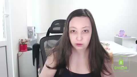 Snapshot of hot_and_pretty chatting on 18, 10, 2025 Lila online show from 18, 10, 2025