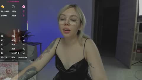 Snapshot of hot_babayaga chatting on 22, 9, 2025 online show from 22, 9, 2025