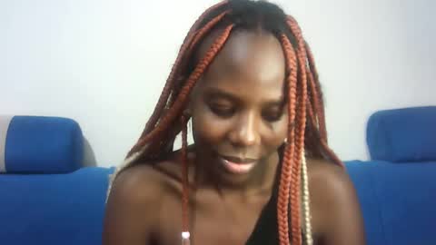 Snapshot of hot_berry2003 chatting on 1, 2, 2025 Millie online show from 1, 2, 2025