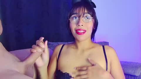 hot_boy_2027 online show from 8, 5, 2026