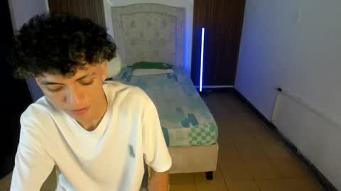 hot bunny online show from 30, 11, 2025