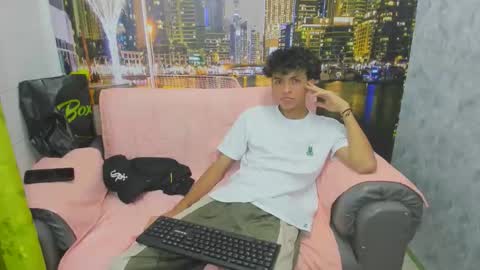 hot bunny online show from 20, 12, 2025