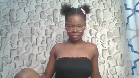 sweet cammy online show from 18, 5, 2026