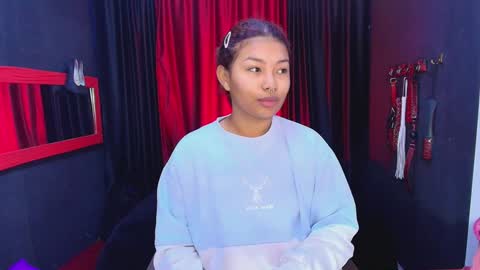 hot chocolate 4u online show from 18, 12, 2024