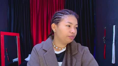 hot chocolate 4u online show from 30, 1, 2025