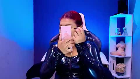 hot chocolate 4u online show from 22, 9, 2025