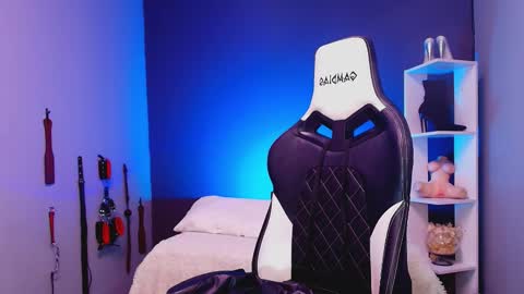 hot chocolate 4u online show from 29, 11, 2025