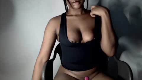 Snapshot of hot_chocoxxxx chatting on 23, 10, 2025 sonia mis choco online show from 23, 10, 2025