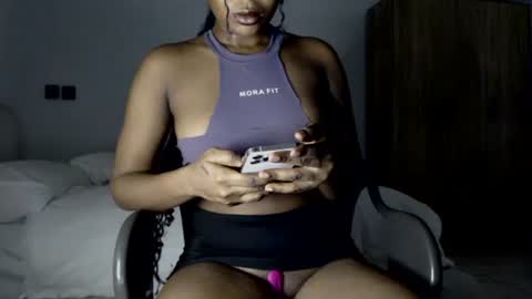 Snapshot of hot_chocoxxxx chatting on 22, 12, 2025 sonia mis choco online show from 22, 12, 2025