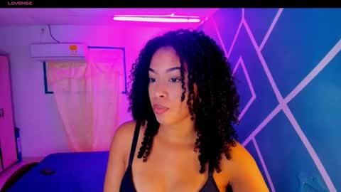 Hot Couple online show from 2, 10, 2025