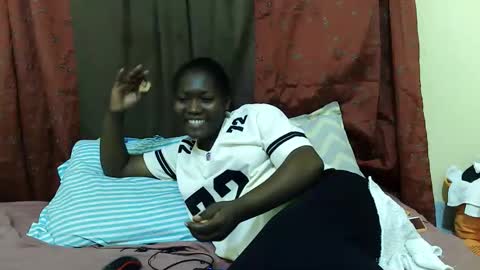 Milly online show from 9, 11, 2025