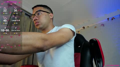 Snapshot of hot_dreams_x chatting on 6, 2, 2025 hot_dreams_x online show from 6, 2, 2025