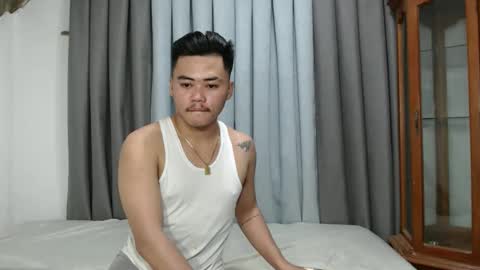 Snapshot of hot_emmanuel chatting on 19, 10, 2025 hot_emmanuel online show from 19, 10, 2025