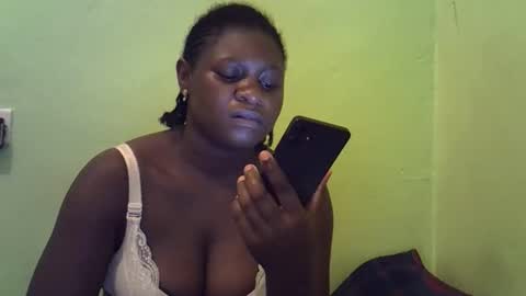 Snapshot of hot_girlly chatting on 10, 11, 2025 hot_girlly online show from 10, 11, 2025