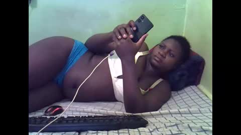 Snapshot of hot_girlly chatting on 20, 11, 2025 hot_girlly online show from 20, 11, 2025