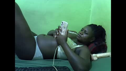 Snapshot of hot_girlly chatting on 20, 12, 2025 hot_girlly online show from 20, 12, 2025