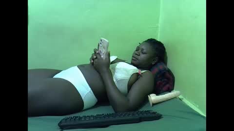 Snapshot of hot_girlly chatting on 7, 1, 2026 hot_girlly online show from 7, 1, 2026