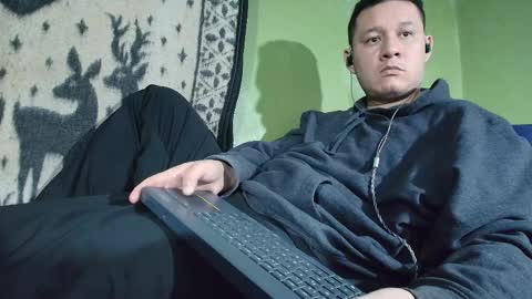 hot_guy36 online show from 19, 5, 2026