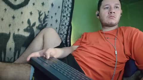 Snapshot of hot_guy36 chatting on 31, 5, 2026 hot_guy36 online show from 31, 5, 2026