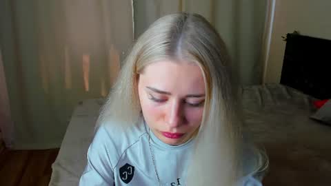 Snapshot of hot_kittie_hot chatting on 13, 6, 2026 hot_kittie_hot online show from 13, 6, 2026