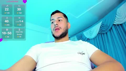 Snapshot of hot_latino_boy_ chatting on 6, 11, 2025 Alejandro online show from 6, 11, 2025