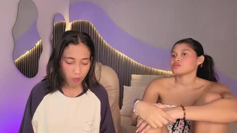 Snapshot of hot_little_bunny chatting on 15, 4, 2026 Alana online show from 15, 4, 2026