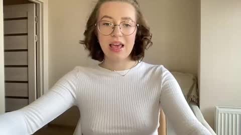Snapshot of hot_lliinns chatting on 29, 12, 2024 Lina online show from 29, 12, 2024