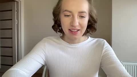 Snapshot of hot_lliinns chatting on 7, 1, 2025 Lina online show from 7, 1, 2025