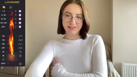 Snapshot of hot_lliinns chatting on 30, 1, 2025 Lina online show from 30, 1, 2025