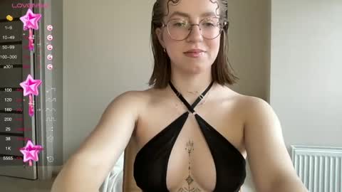 Snapshot of hot_lliinns chatting on 1, 3, 2025 Lina online show from 1, 3, 2025