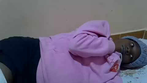 Snapshot of hot_lonnah chatting on 23, 9, 2025 LONNAH online show from 23, 9, 2025