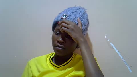 Snapshot of hot_lonnah chatting on 28, 9, 2025 LONNAH online show from 28, 9, 2025