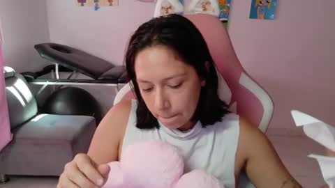 Mia online show from 20, 6, 2026