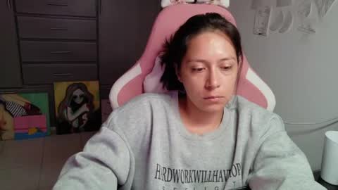 Mia online show from 29, 7, 2026