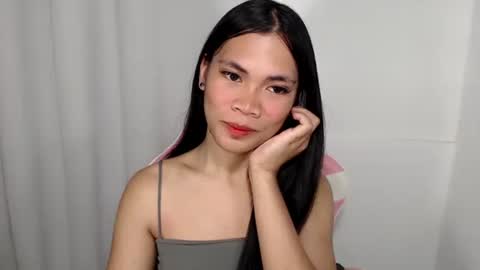 hot_pauline online show from 8, 5, 2026