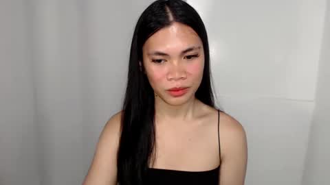 hot_pauline online show from 11, 5, 2026