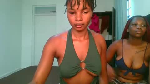 Hot petite online show from 1, 5, 2026