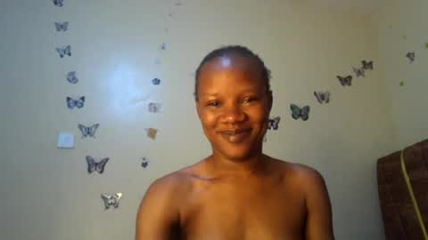 Snapshot of hot_petite100 chatting on 16, 6, 2026 hot petite100 online show from 16, 6, 2026