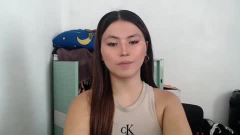 Snapshot of hot_precious_nikki chatting on 27, 4, 2026 Nikki online show from 27, 4, 2026