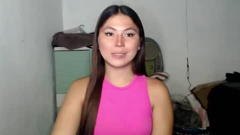 Snapshot of hot_precious_nikki chatting on 17, 5, 2026 Nikki online show from 17, 5, 2026