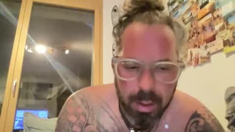 Snapshot of hot_sex83 chatting on 13, 10, 2025 letmedoo2 online show from 13, 10, 2025