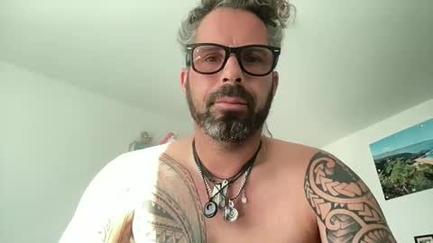 Snapshot of hot_sex83 chatting on 28, 11, 2025 letmedoo2 online show from 28, 11, 2025