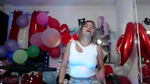 Snapshot of hot_sexy_bunny chatting on 12, 2, 2025 hot sexy bunny online show from 12, 2, 2025